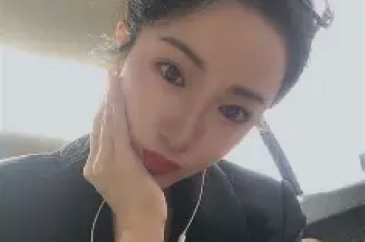 爆红后被前妻控诉黑料缠身的海来阿木如今已走上了另一条大道